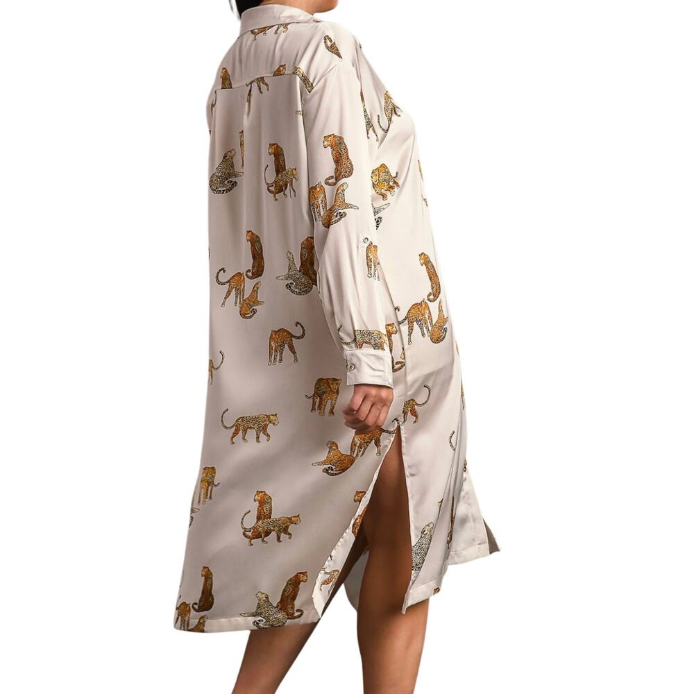 NWT Umgee cream color duster with cheetahs XL NWT - image 1